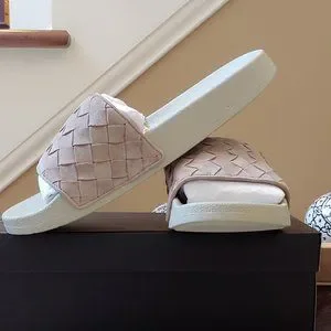 Vince Watley Woven Suede Slide Sandals in Smoke Vince | Shoes | Nwt Vince Mens Watley Woven Suede Slide  main image 4